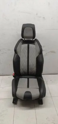 Peugeot 508 II Front driver seat 