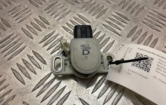 Toyota RAV 4 (XA50) Brake pedal sensor switch 8951033030