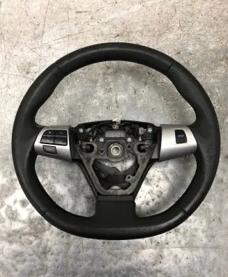 Toyota Auris 150 Steering wheel 617007801