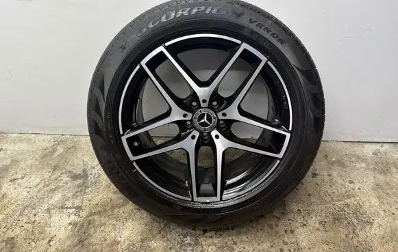 R19 alloy rim
