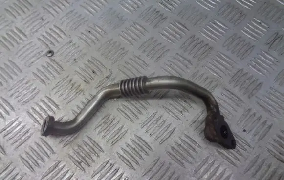 Mazda 323 EGR valve line/pipe/hose