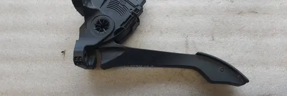 Accelerator throttle pedal