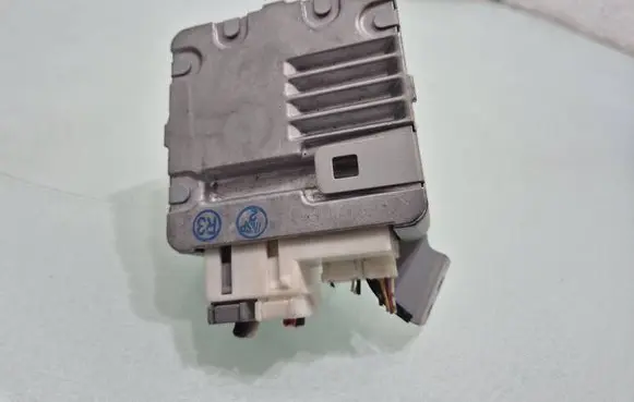 Toyota Prius (XW20) Power steering control unit/module 8965047210 1129001131