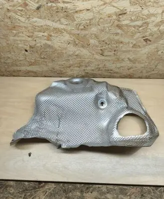 Volkswagen Touareg III Heat shield in engine bay 4M1825643