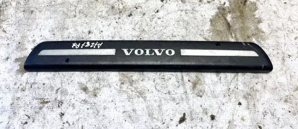 Volvo V50 Front sill trim cover 08622671