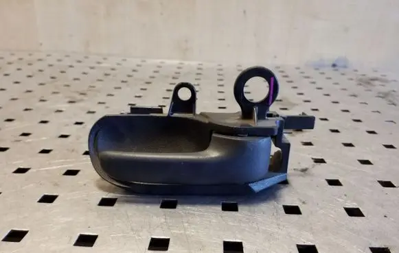 Loading door interior handle