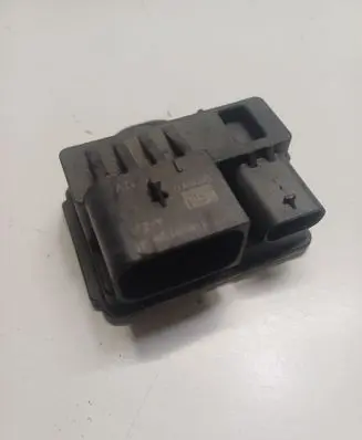 BMW 3 F30 F35 F31 Glow plug pre-heat relay 857008702