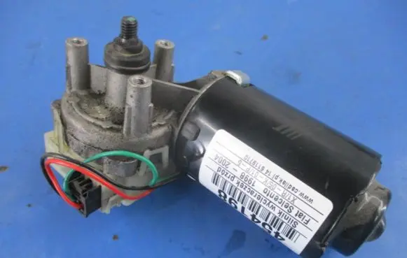 Fiat Seicento/600 Front wiper linkage and motor