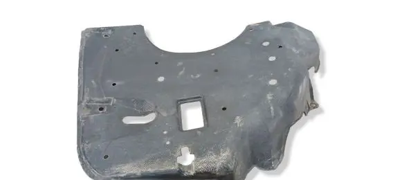 Toyota Prius (NHW20) Engine splash shield/under tray 5839847020