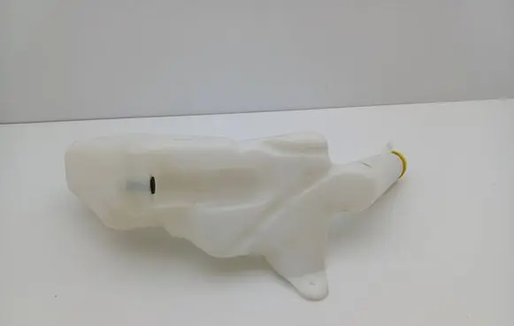 Opel Astra G Windshield washer fluid reservoir/tank 