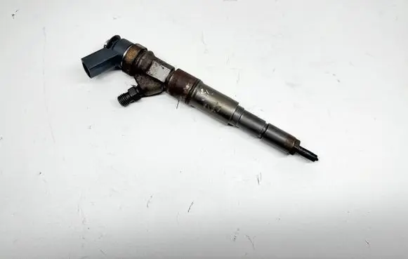 BMW 5 E60 E61 Fuel injector 0445110209 7794435
