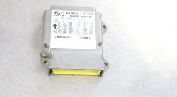 Volkswagen Touran I Airbag control unit/module 1T0909605D