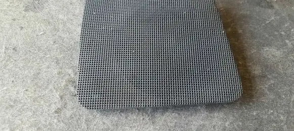 Side speaker trim/cover