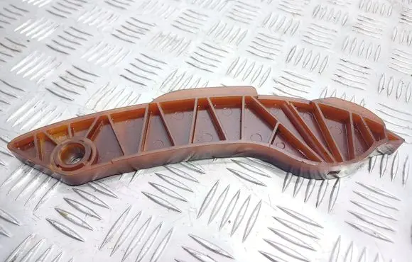 Mini One - Cooper Coupe R56 Slide rail for timing chain V7533879