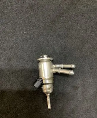 Citroen DS4 AdBlue injector 9842811780