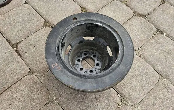 Opel Grandland X Crankshaft pulley 9822598180