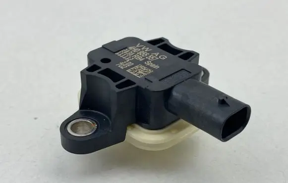 Audi A6 C7 Airbag deployment crash/impact sensor 4H0955557 2838RB4 111112