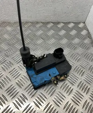 Volvo V70 Front door lock