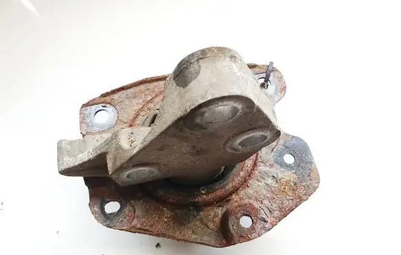 Saturn Vue Engine mount bracket H60119