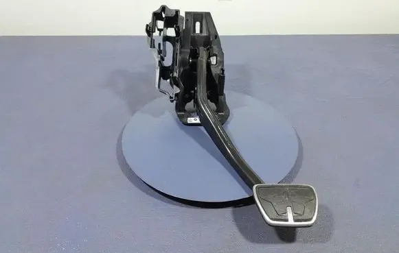 BMW X6 M Accelerator throttle pedal 6874279