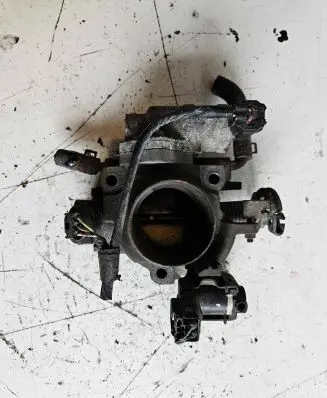 Mazda 3 I Throttle valve 1362002731