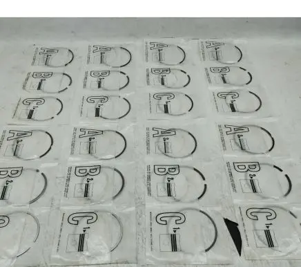 Mercedes-Benz E W124 Piston ring 0030303524 A0030303524