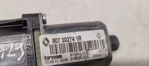 Renault Scenic III - Grand scenic III Front door window regulator motor 807302741R 915943200 910836200