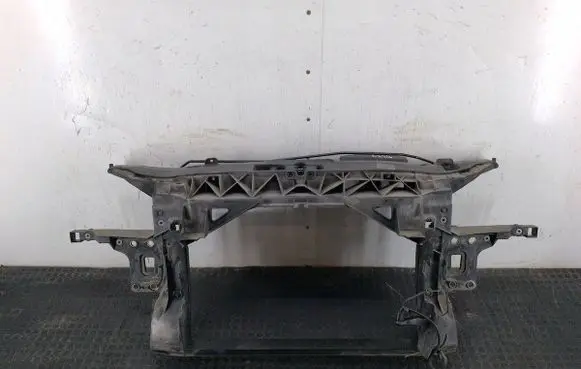 Seat Leon (1M) Radiator support slam panel