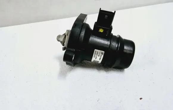 Opel Ampera Thermostat housing 55576890