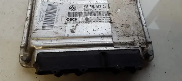 Seat Arosa Engine control unit/module 030906032DJ 0261208097