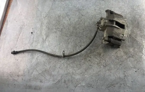 Toyota Corolla E120 E130 Front brake caliper