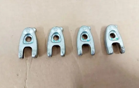 Renault Clio IV Fuel Injector clamp holder