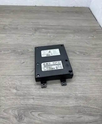 Volkswagen PASSAT B7 Bluetooth control unit module 7P6035730L