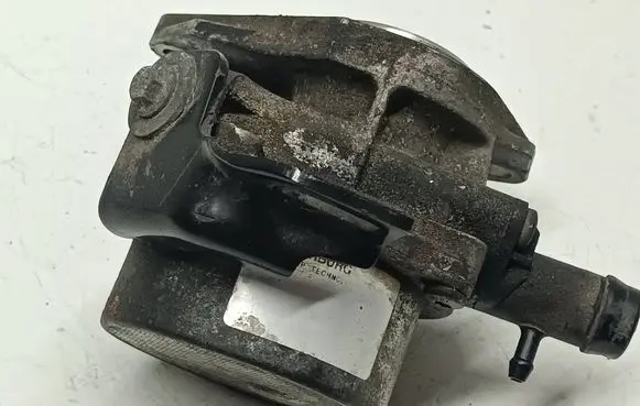 Mercedes-Benz Citan W415 Vacuum pump 
