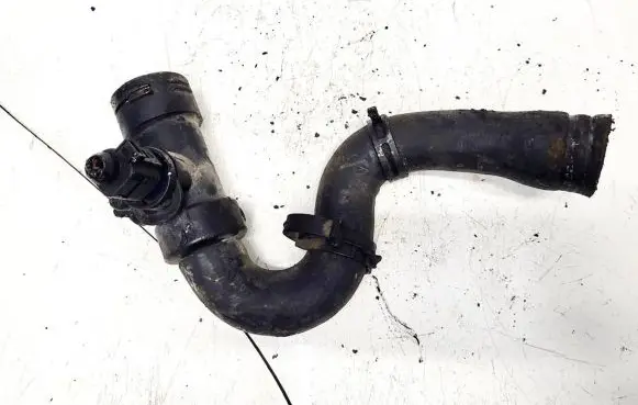 Audi A6 S6 C5 4B Engine coolant pipe/hose