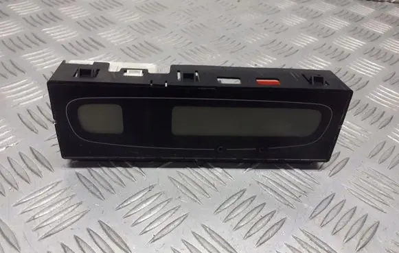 Renault Laguna II Screen/display/small screen 8200002604A