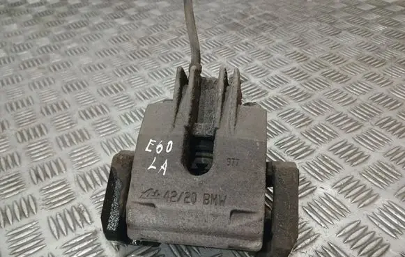 BMW 5 E60 E61 Rear brake caliper 4220