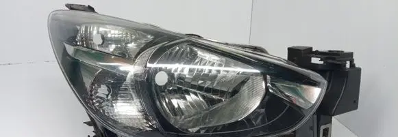 Mazda 2 Headlight/headlamp DB5J-51030