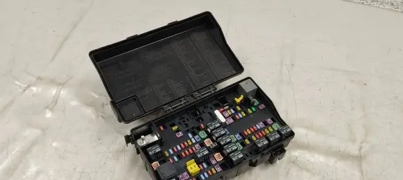 Jeep Grand Cherokee Fuse box set 68320919ac P68320919ac