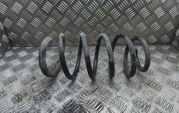 Opel Zafira B Front coil spring