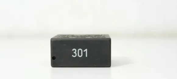 Audi A6 S6 C5 4B Other relay 4A0919471