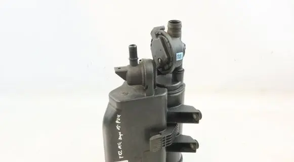 BMW M4 F82 F83 Active carbon filter fuel vapour canister 7244151 16137244151