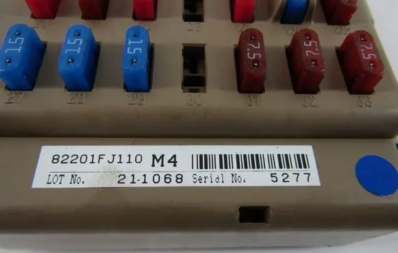 Subaru Forester SJ Fuse module 82201FJ110