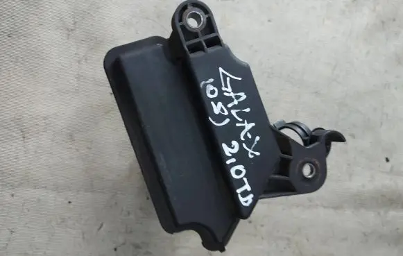 Vacuum air tank