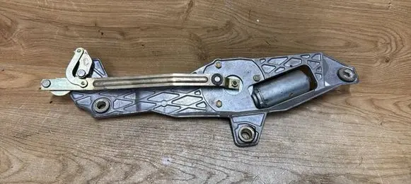 Volvo 850 Rear window wiper mechanism 3397020299 3512310