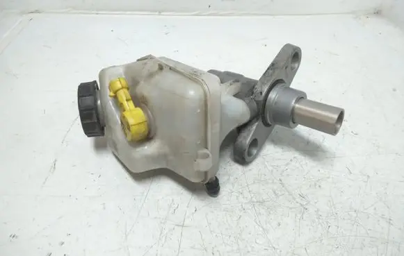 Opel Insignia A Master brake cylinder 03350890241