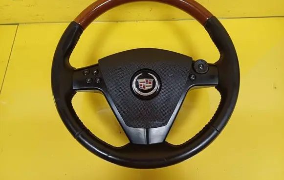 Cadillac CTS Steering wheel BL00221