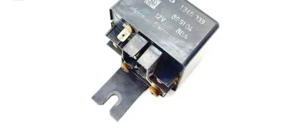 Volvo 760 Ignition relay 1348339