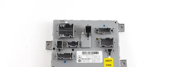 Mercedes-Benz C W205 Comfort/convenience module A2229007009 A2229011103 A2229022309