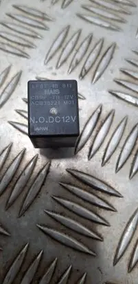 Mazda 3 I Other relay LF6718811 ACB35221M01